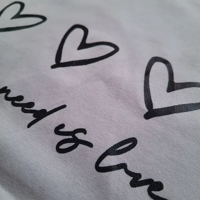 تی‌شرت چاپی سه قلب