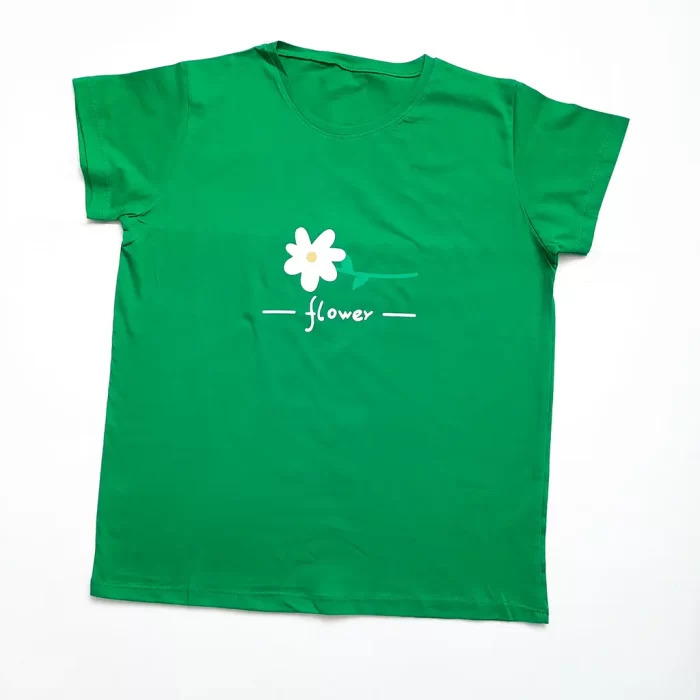 تیشرت طرح گل سبز