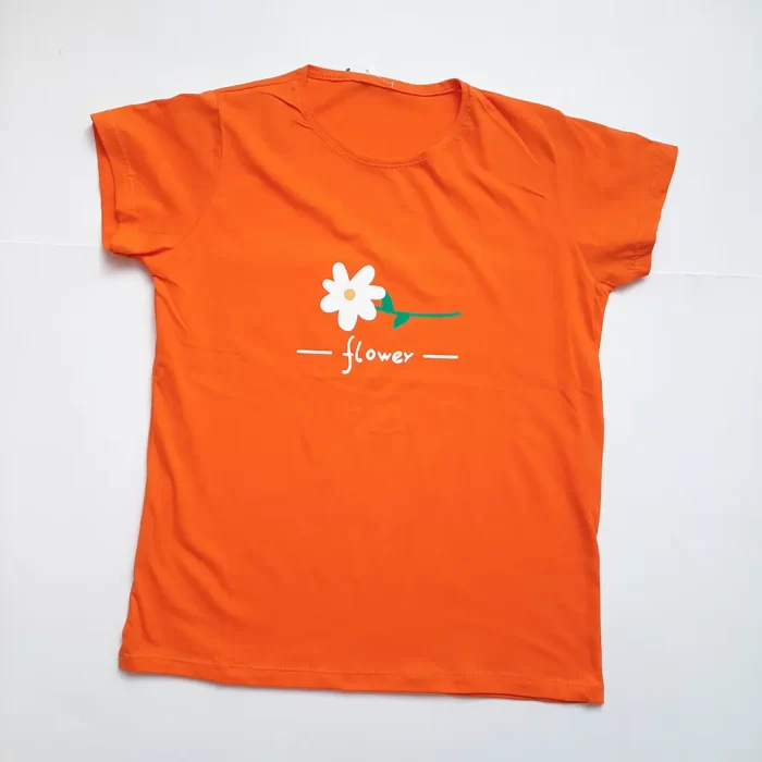 تیشرت طرح گل نارنجی