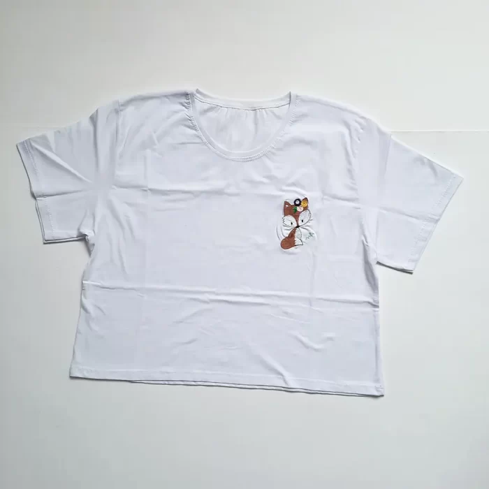 تیشرت کراپ خانم روباه سفید