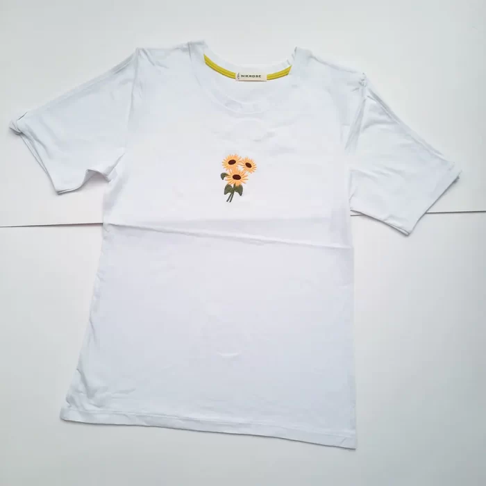 تی‌شرت آستین چاکدار آفتابگردون سفید