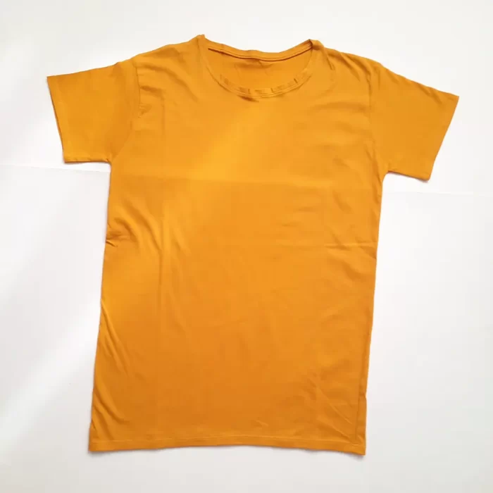 تی‌شرت ساده یقه گرد خردلی