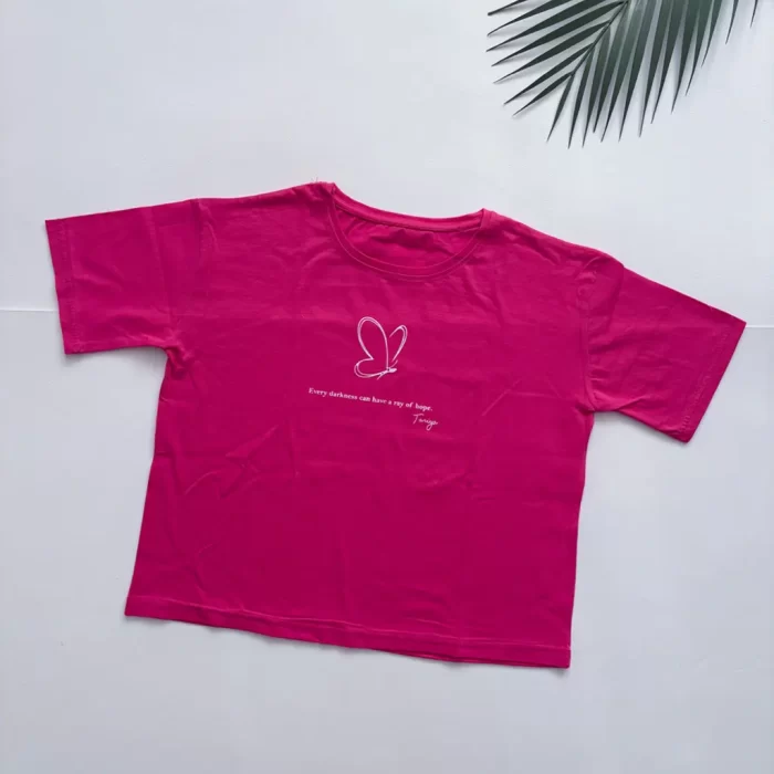 کراپ تی‌شرت پروانه صورتی