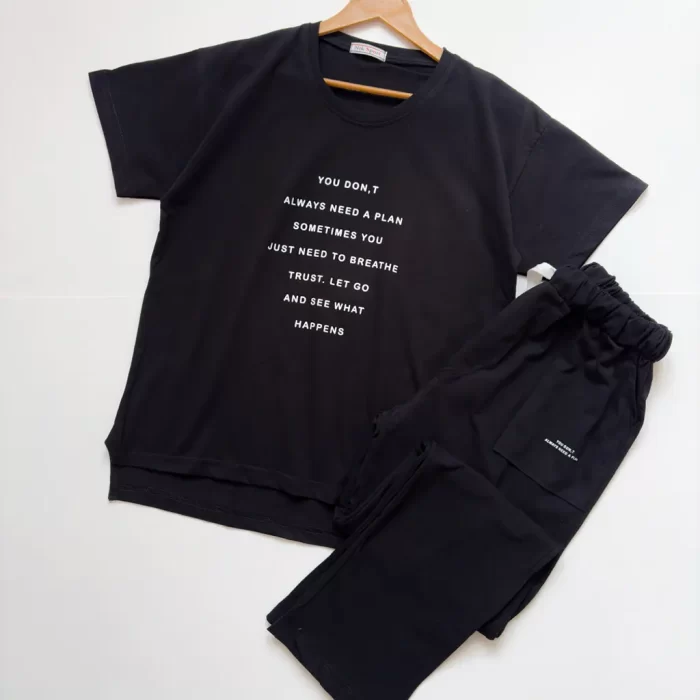 ست تیشرت و شلوار مینیمال فلورا مشکی