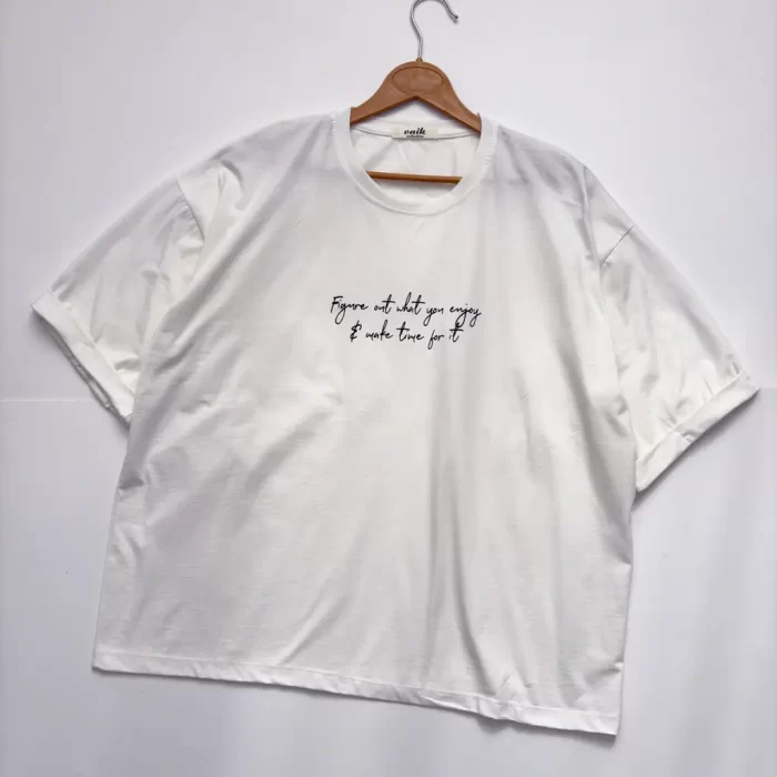 تیشرت لانگ آستین پاکتی فونت سفید