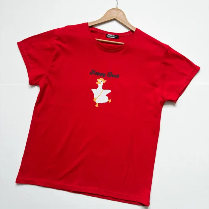 تیشرت داکی قرمز