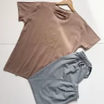 ست تیشرت شلوار قلب و گل نسکافه ای