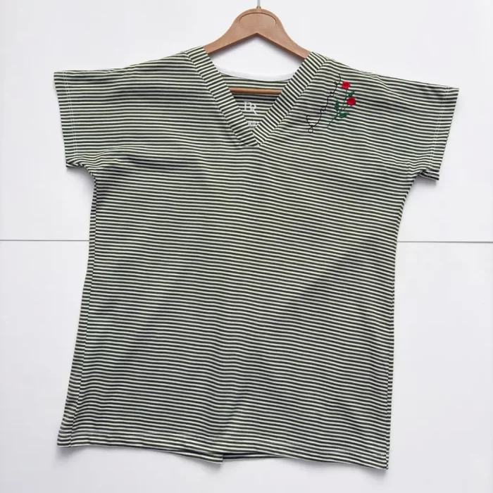 تیشرت راه راه گلدوزی سبز یشمی