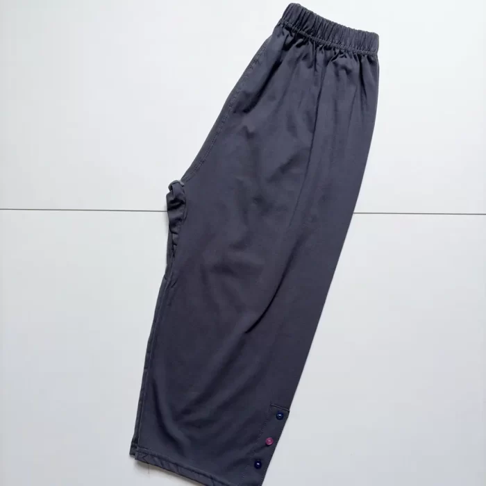 شلوارک قواره بزرگ بغل دکمه نوک مدادی