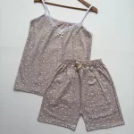 ست تاپ شورتک گلدار کرم