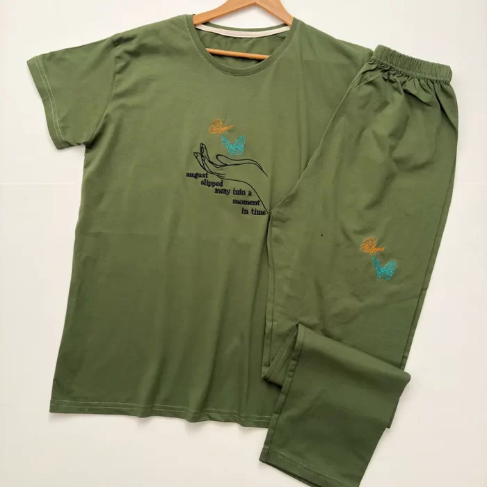 ست تیشرت و شلوار دست و گل سبز